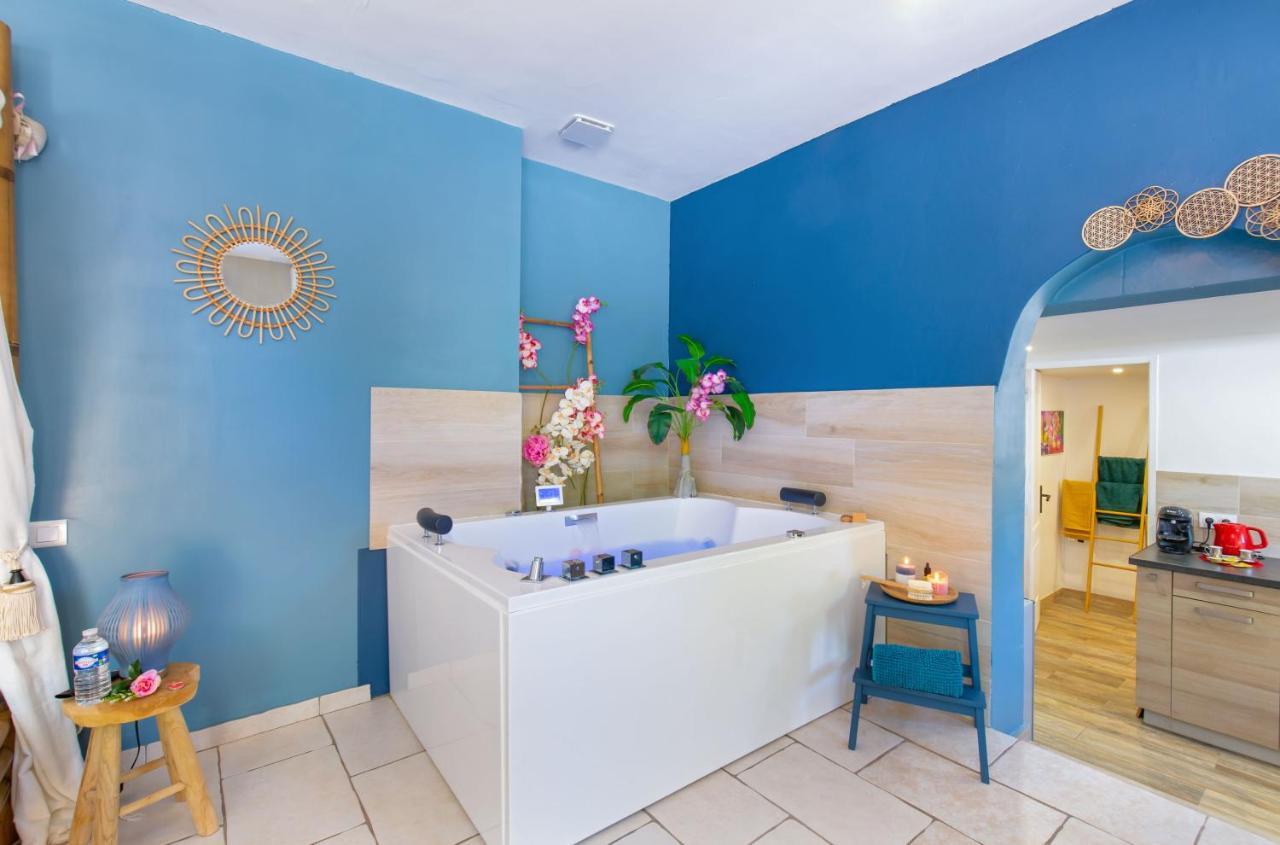 Appartement Jacuzzi 4 Etoiles Beaute - Mbroom Var Puget-sur-Argens Exterior photo