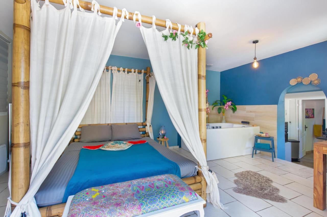 Appartement Jacuzzi 4 Etoiles Beaute - Mbroom Var Puget-sur-Argens Exterior photo